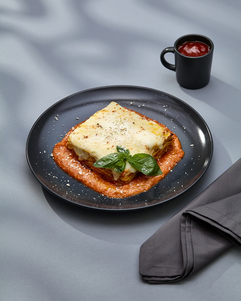  lasangna (لازانیا)