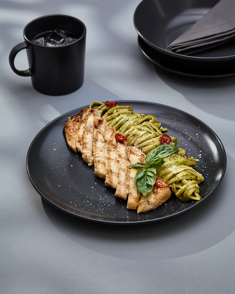 Pesto chick pasta(پاستا پستو)