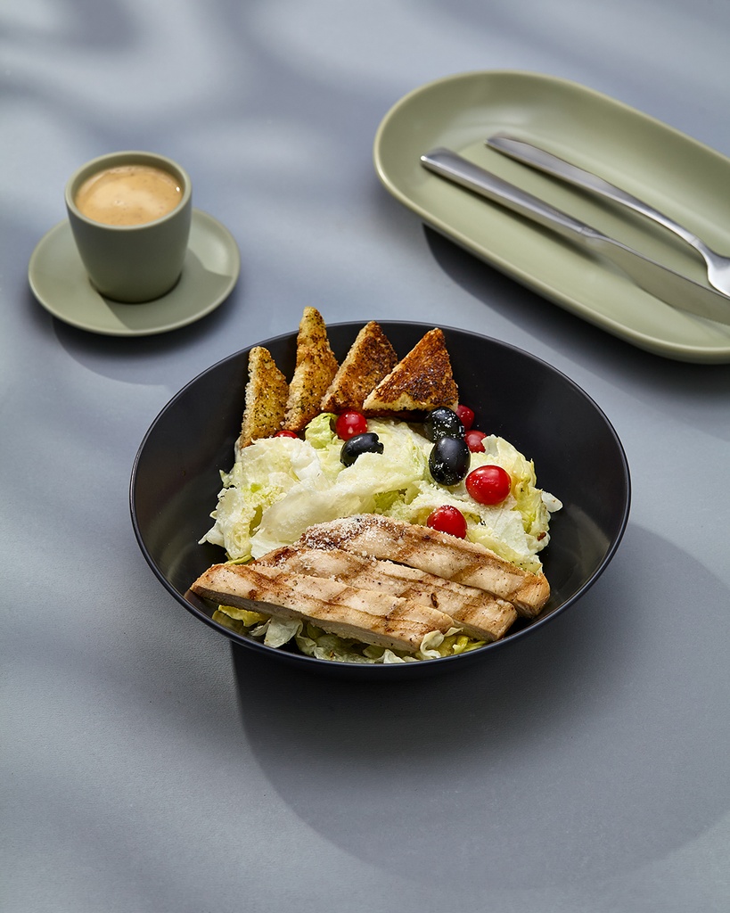 Bonzhi caesar (سالاد سزار بن‌ژی)